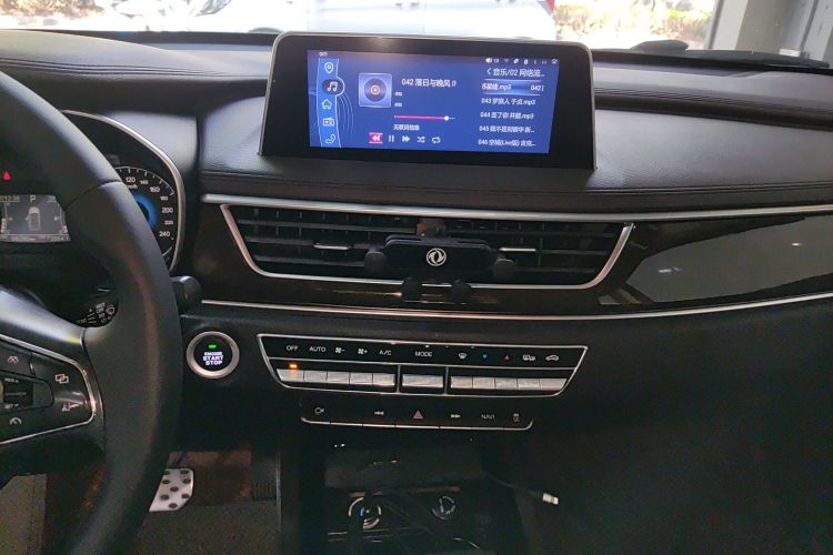 Used Dongfeng Fengon 580 2018 1.5T CVT Luxury Model Audio And AC Panel