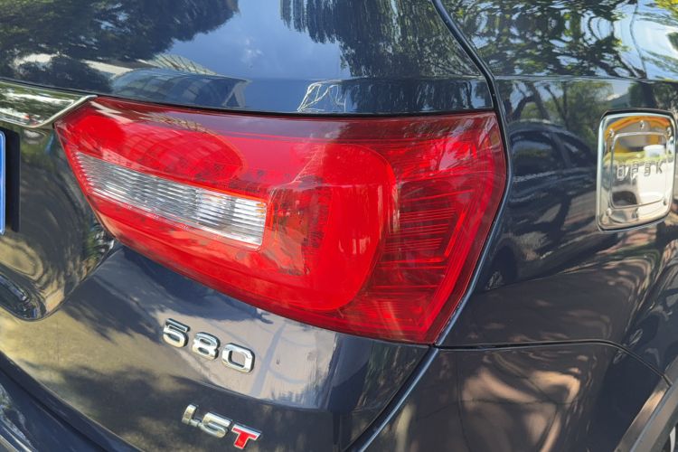 Used Dongfeng Fengon 580 2018 1.5T CVT Luxury Model Exterior 2