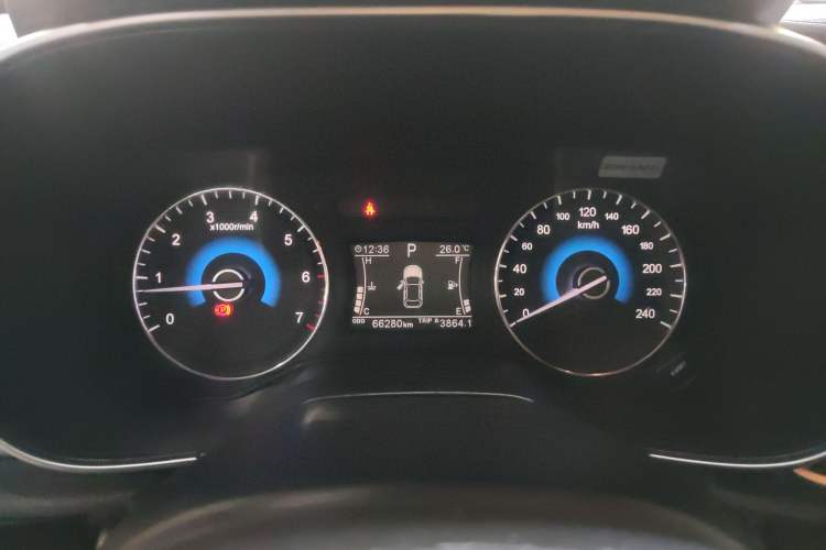 Used Dongfeng Fengon 580 2018 1.5T CVT Luxury Model Instrument Cluster