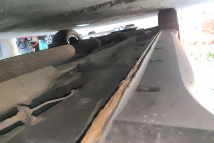 Used Dongfeng Fengon 580 2018 1.5T CVT Luxury Model Left Side Sill