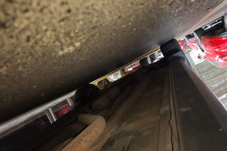 Used Dongfeng Fengon 580 2018 1.5T CVT Luxury Model Left Side Sill