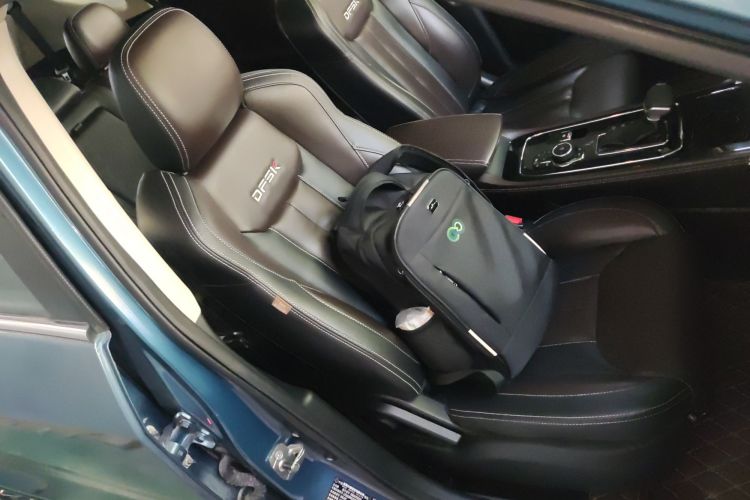 Used Dongfeng Fengon 580 2018 1.5T CVT Luxury Model Right Front Seat