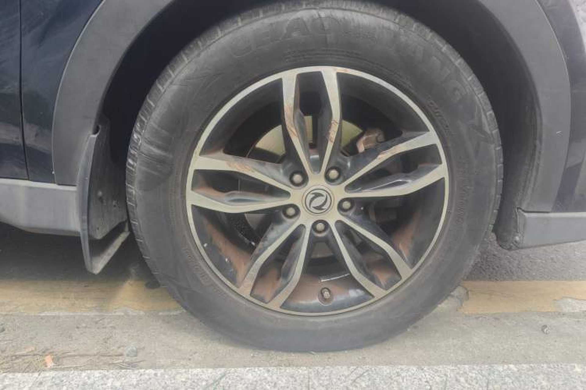 Used Dongfeng Fengon 580 2018 1.5T CVT Luxury Model Right Front Wheel Hub