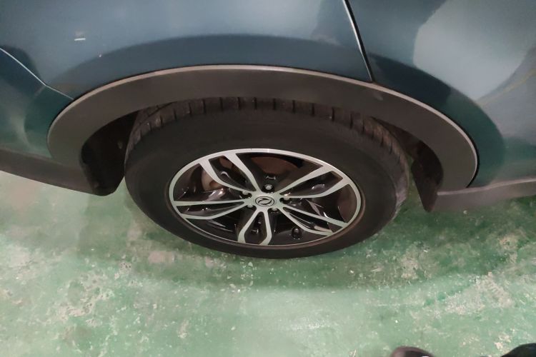 Used Dongfeng Fengon 580 2018 1.5T CVT Luxury Model Right Rear Wheel Hub