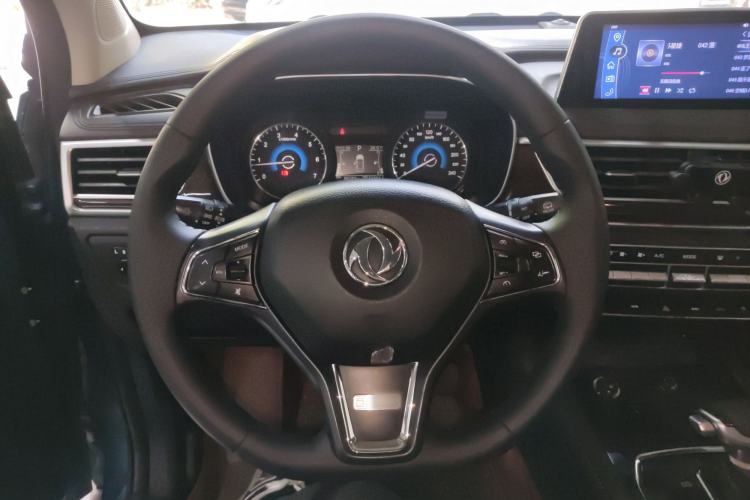 Used Dongfeng Fengon 580 2018 1.5T CVT Luxury Model Steering Wheel