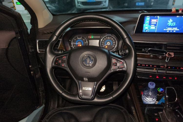 Used Dongfeng Fengon 580 2018 Revised Version 1.5T CVT Luxury Edition Steering Wheel