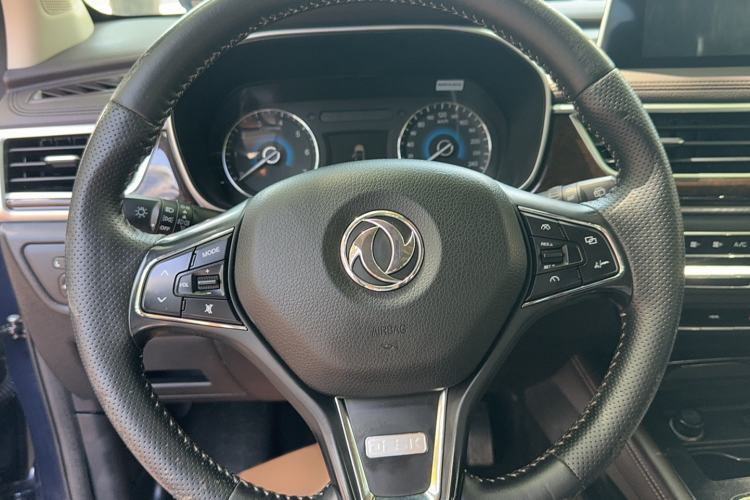 Used Dongfeng Fengon 580 2018 1.5T CVT Luxury Model Steering Wheel