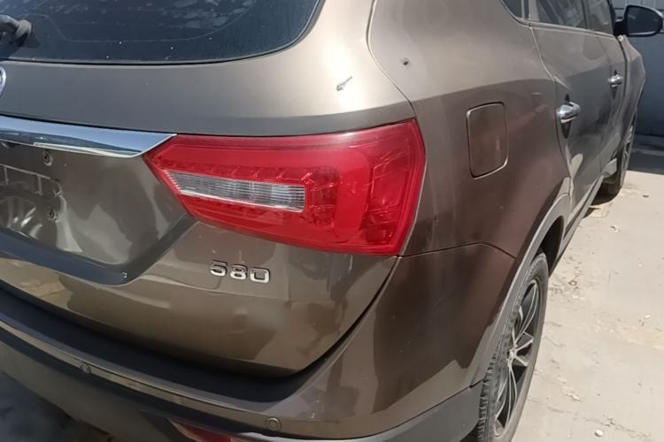 Used Dongfeng Fengon 580 2018 1.5T CVT Luxury Model Exterior 3