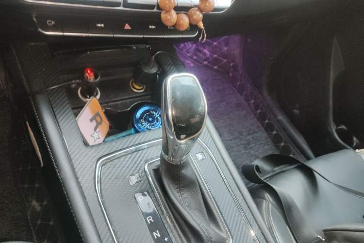 Used Dongfeng Fengon 580 2018 1.5T CVT ZhiShang Version Gear Lever