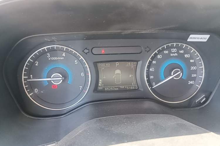 Used Dongfeng Fengon 580 2018 1.5T CVT Luxury Model Instrument Cluster