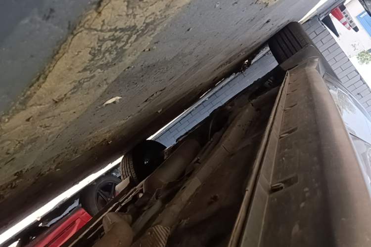 Used Dongfeng Fengon 580 2018 1.5T CVT Luxury Model Left Side Sill