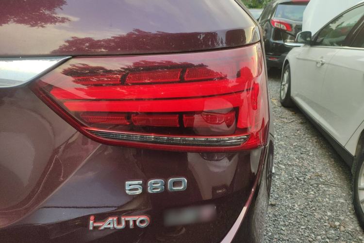 Used Dongfeng Fengon 580 2018 1.5T CVT ZhiShang Version Right Rear Taillight