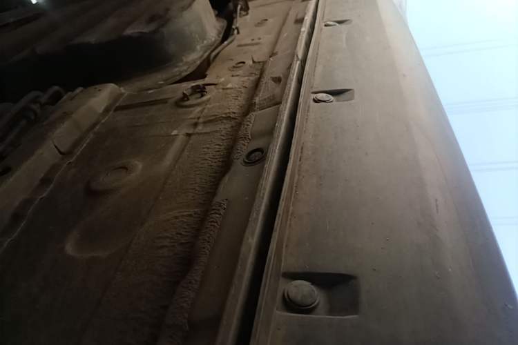 Used Dongfeng Fengon 580 2018 1.5T CVT Luxury Model Right Side Sill
