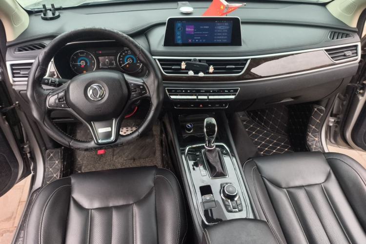 Used Dongfeng Fengon 580 2018 1.5T CVT ZhiShang Version Center Console