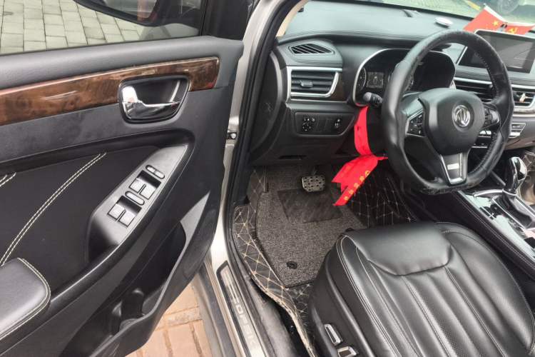 Used Dongfeng Fengon 580 2018 1.5T CVT ZhiShang Version Driver Seat