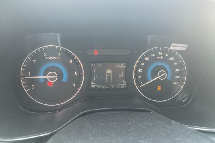 Used Dongfeng Fengon 580 2018 Revised Version 1.5T Manual Luxury Edition Instrument Cluster
