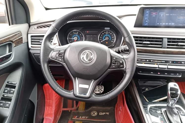 Used Dongfeng Fengon 580 2018 Revised Version 1.5T CVT Luxury Edition Steering Wheel