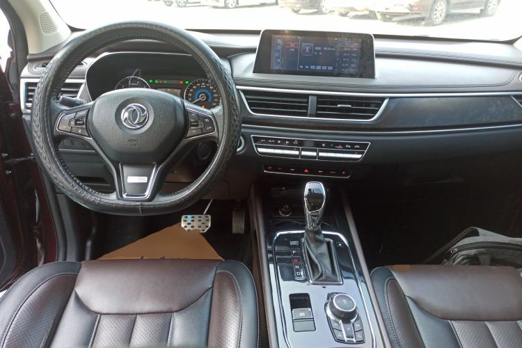 Used Dongfeng Fengon 580 2018 1.5T CVT Smart Connectivity Version Center Console