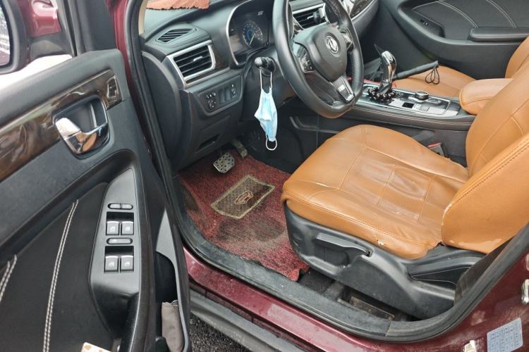Used Dongfeng Fengon 580 2018 1.5T CVT Luxury Model Driver Seat