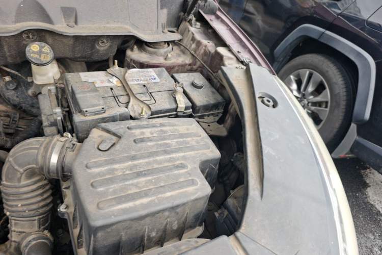 Used Dongfeng Fengon 580 2018 1.5T CVT Luxury Model Engine Bay Left