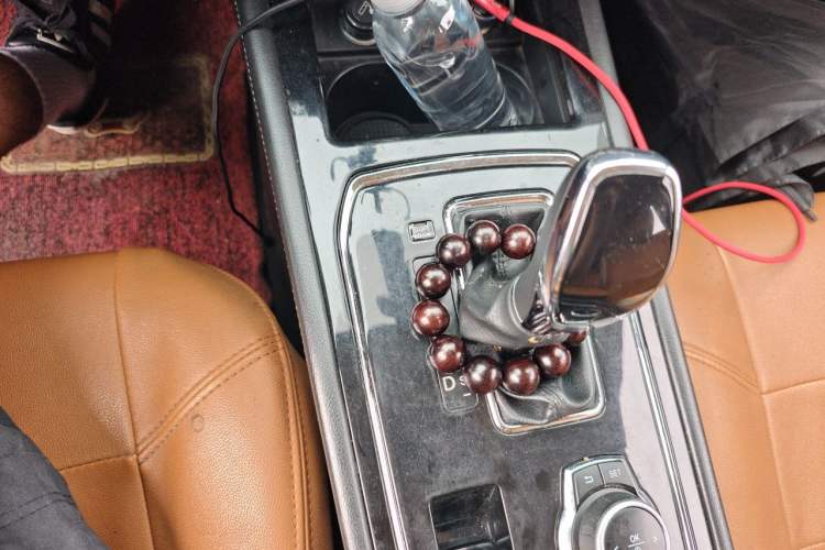Used Dongfeng Fengon 580 2018 1.5T CVT Luxury Model Gear Lever