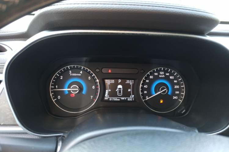 Used Dongfeng Fengon 580 2018 1.5T CVT Smart Connectivity Version Instrument Cluster