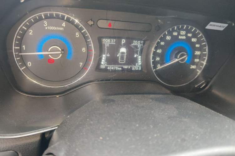 Used Dongfeng Fengon 580 2018 1.5T CVT Luxury Model Odometer Close Up