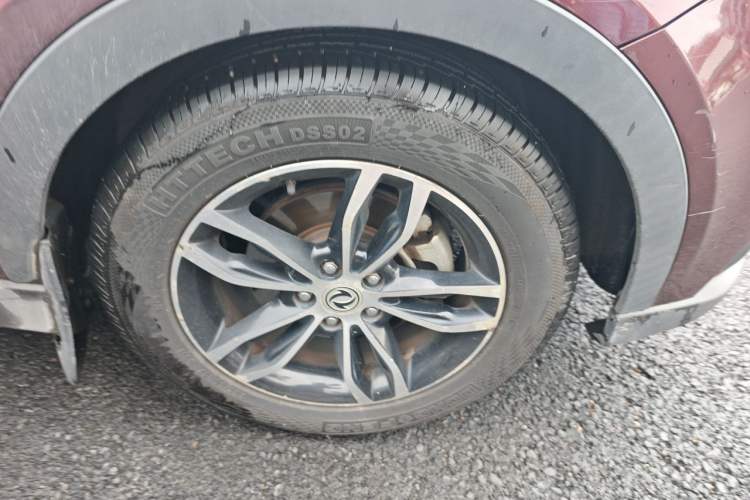 Used Dongfeng Fengon 580 2018 1.5T CVT Luxury Model Right Front Wheel Hub