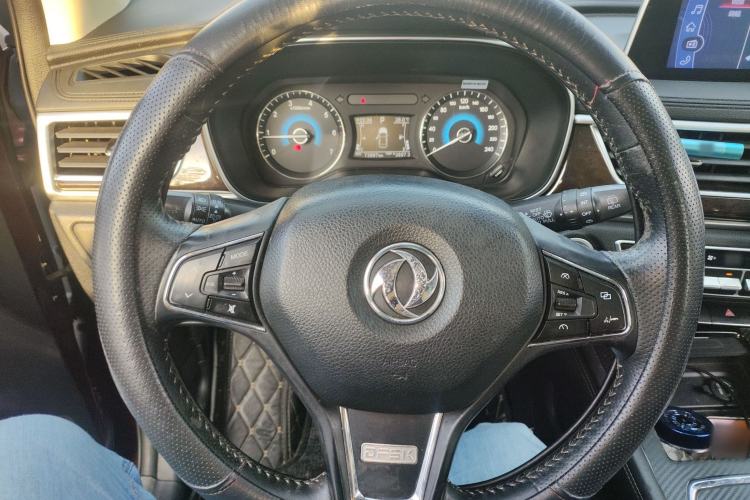 Used Dongfeng Fengon 580 2018 1.5T CVT ZhiShang Version Steering Wheel