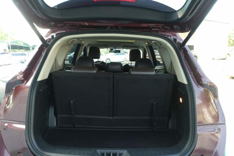 Used Dongfeng Fengon 580 2018 1.5T CVT Smart Connectivity Version Trunk