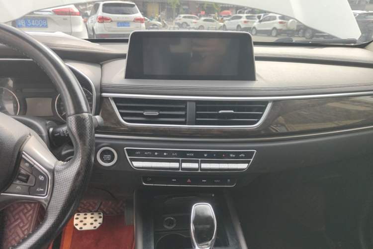 Used Dongfeng Fengon 580 2018 1.5T CVT Luxury Model Audio And AC Panel