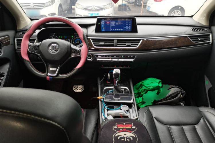 Used Dongfeng Fengon 580 2018 1.5T CVT Luxury Model Center Console