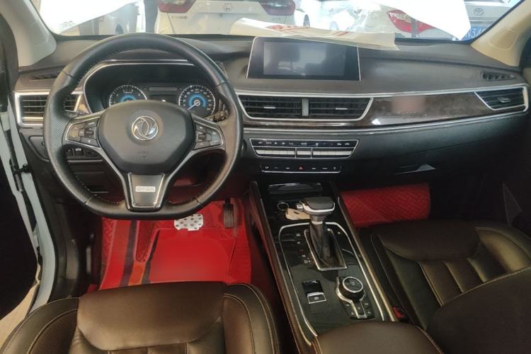Used Dongfeng Fengon 580 2018 1.5T CVT Smart Connectivity Version Center Console