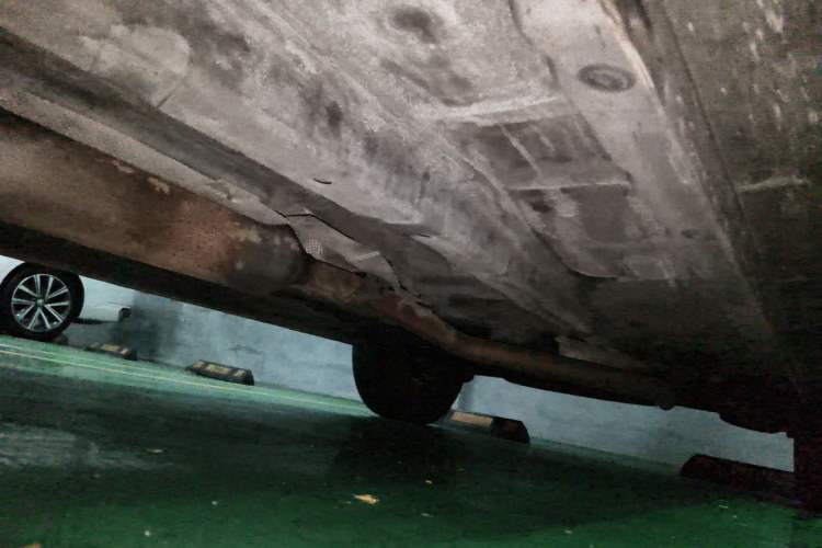 Used Dongfeng Fengon 580 2018 1.5T Manual Luxury Model Chassis Front Left