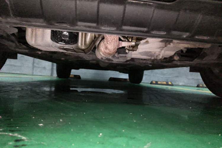 Used Dongfeng Fengon 580 2018 1.5T Manual Luxury Model Chassis Front