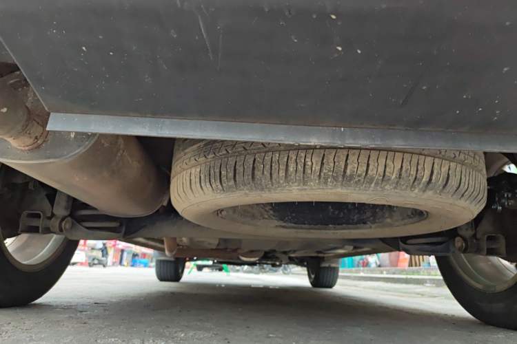 Used Dongfeng Fengon 580 2018 1.8L Manual Comfort Model Chassis Rear