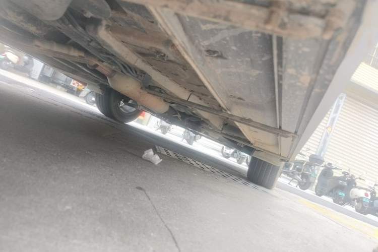 Used Dongfeng Fengon 580 2018 1.5T CVT ZhiShang Version Chassis Rear Right