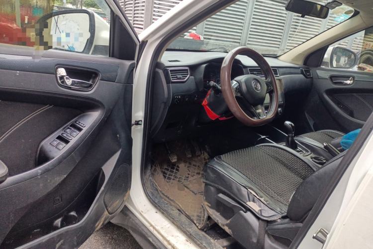Used Dongfeng Fengon 580 2018 1.8L Manual Comfort Model Driver Seat