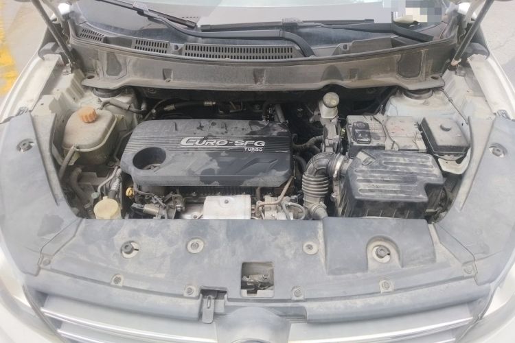 Used Dongfeng Fengon 580 2018 1.5T CVT ZhiShang Version Engine Bay