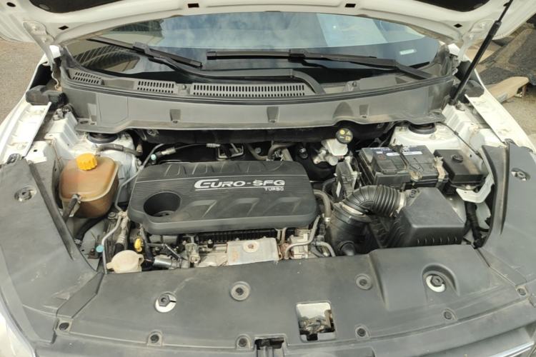 Used Dongfeng Fengon 580 2018 1.5T CVT Luxury Model Engine Bay