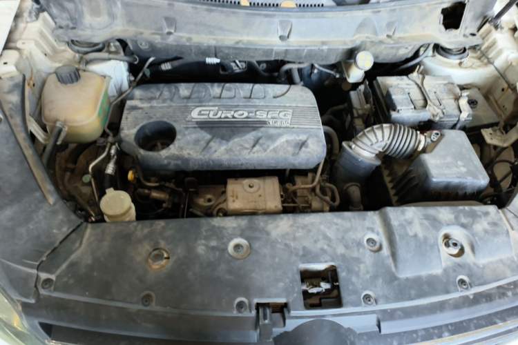 Used Dongfeng Fengon 580 2018 1.5T CVT Luxury Model Engine Bay