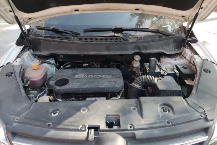 Used Dongfeng Fengon 580 2018 1.5T CVT Smart Connectivity Version Engine Bay