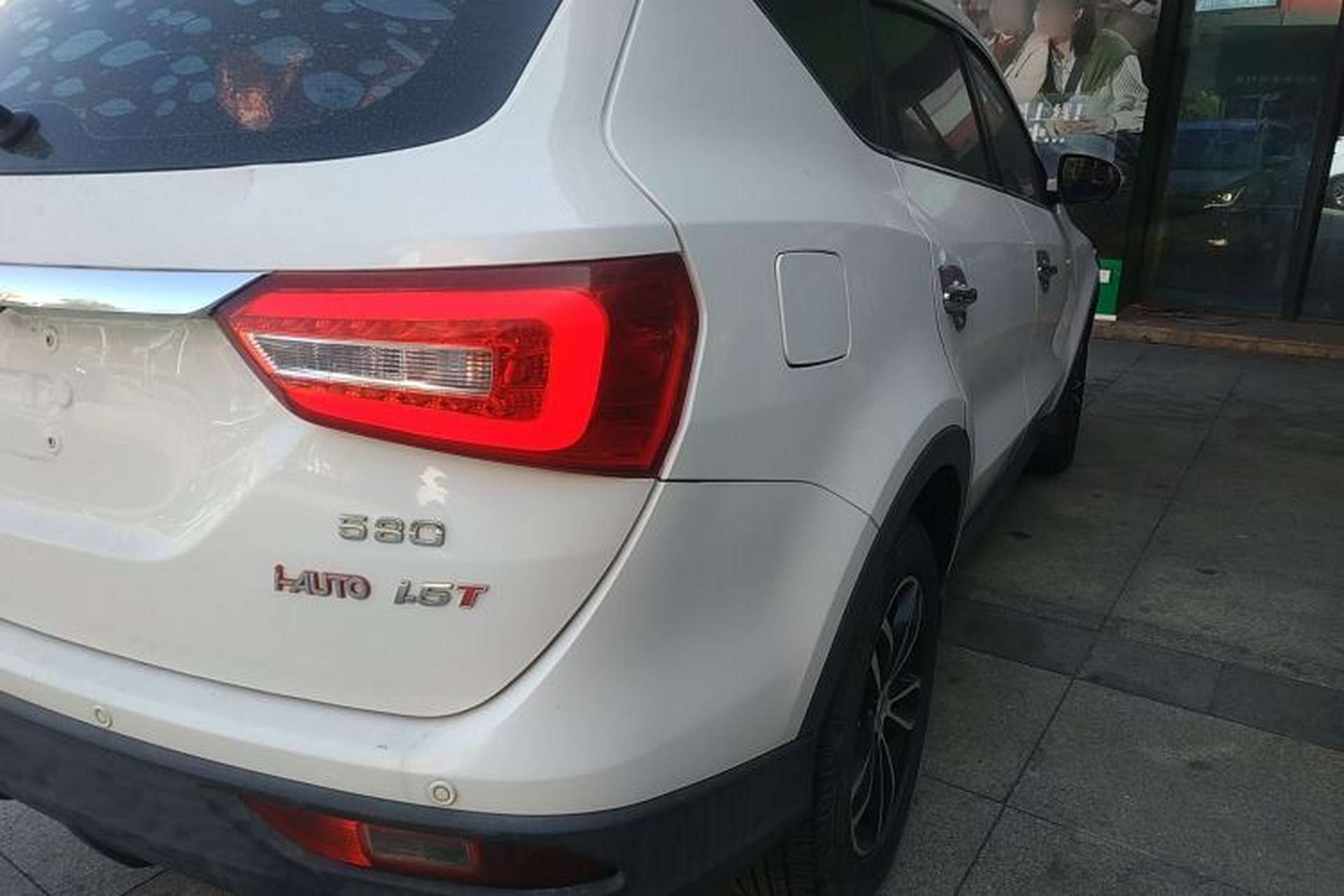 Used Dongfeng Fengon 580 2018 1.5T CVT Luxury Model Exterior 2