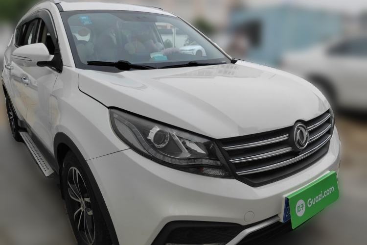 Used Dongfeng Fengon 580 2018 1.5T Manual Luxury Model Front Right 45 Deg
