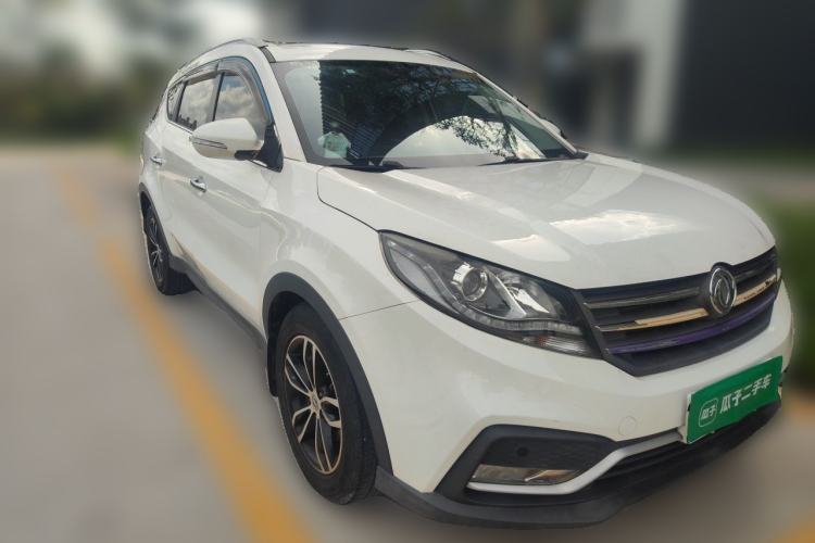Used Dongfeng Fengon 580 2018 1.5T Manual Luxury Model Front Right 45 Deg