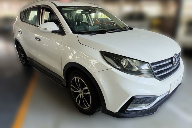 Used Dongfeng Fengon 580 2018 1.5T CVT Luxury Model Front Right 45 Deg