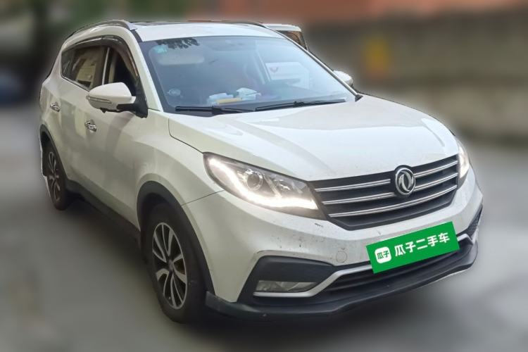 Used Dongfeng Fengon 580 2018 1.5T Manual Smart Edition Front Right 45 Deg