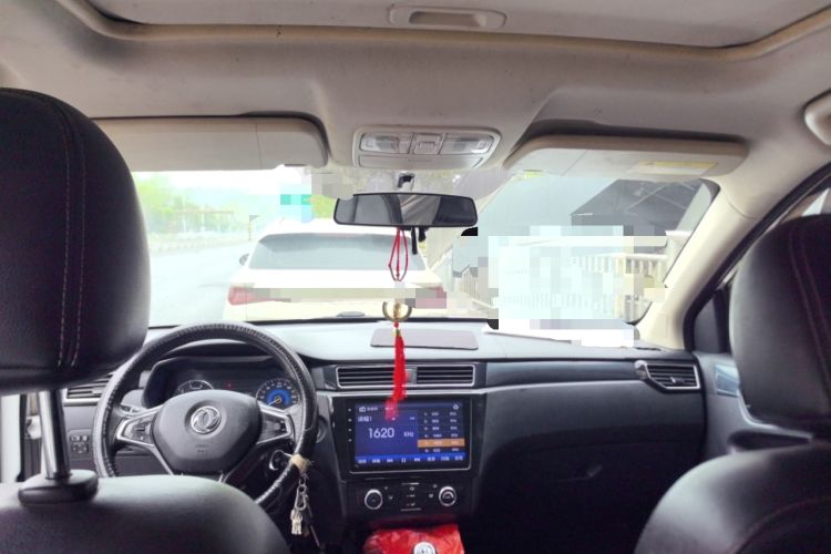 Used Dongfeng Fengon 580 2018 Revised Version 1.8L Manual Comfort Edition Headliner