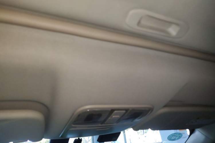 Used Dongfeng Fengon 580 2018 1.5T CVT Luxury Model Headliner