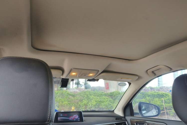Used Dongfeng Fengon 580 2018 1.5T CVT ZhiShang Version Headliner